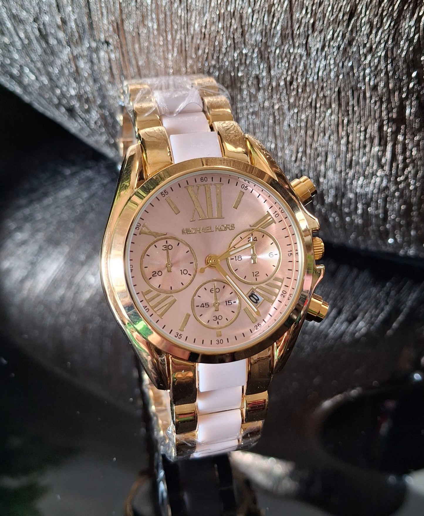 montres MICHAEL KORS en acier inoxydable